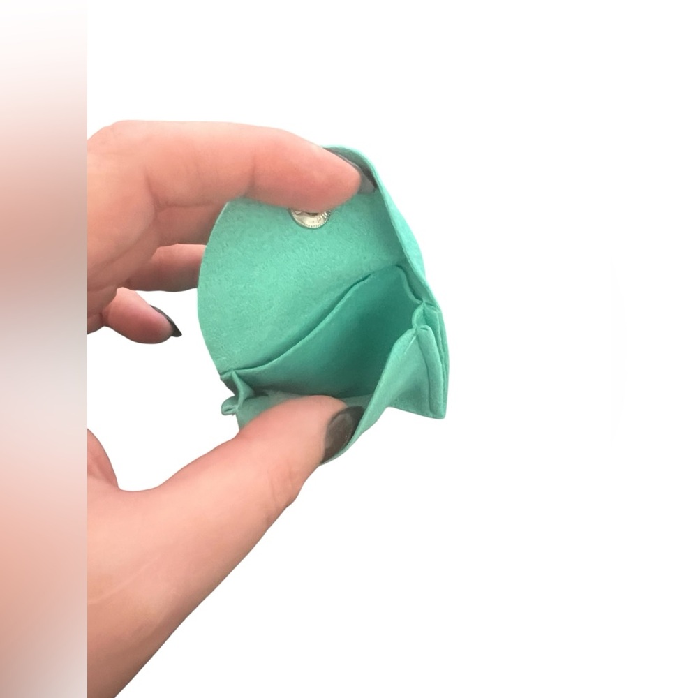 💙TIFFANY & Co Jewelry Pouch and Gift Box - Picture 3 of 8